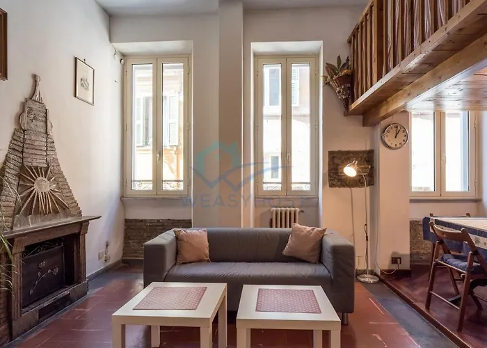 Warm Nest In The Old Building Of Piazza Navona